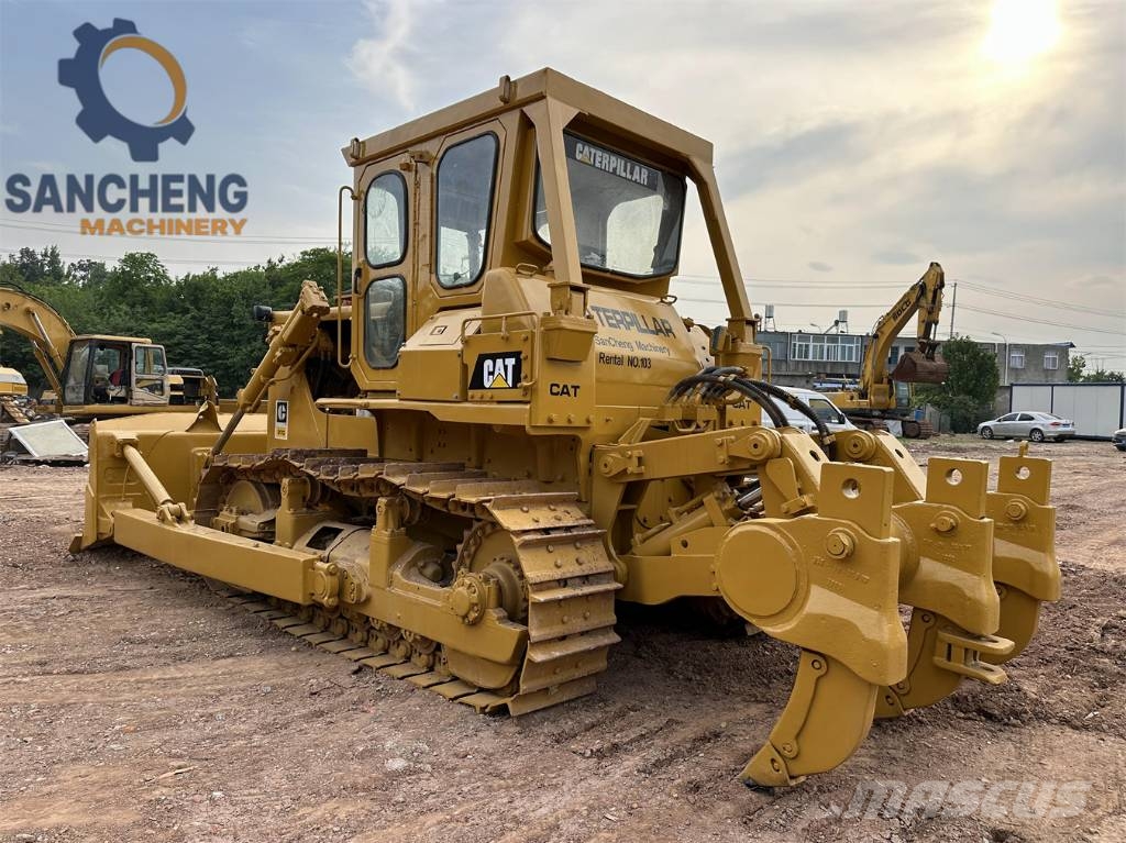 CAT D7G Buldožerji goseničarji