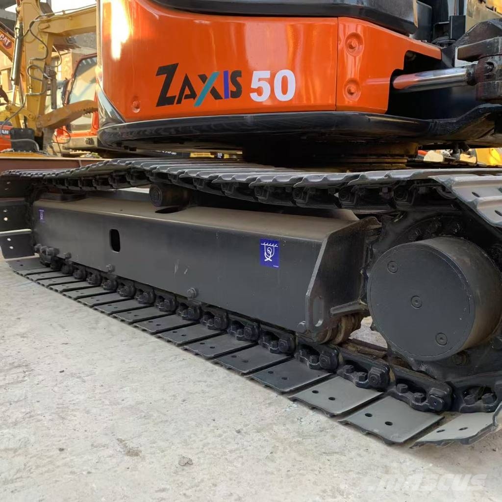 Hitachi ZX 50 U حفارات صغيرة أقل من 7 طن (حفارات صغيرة)