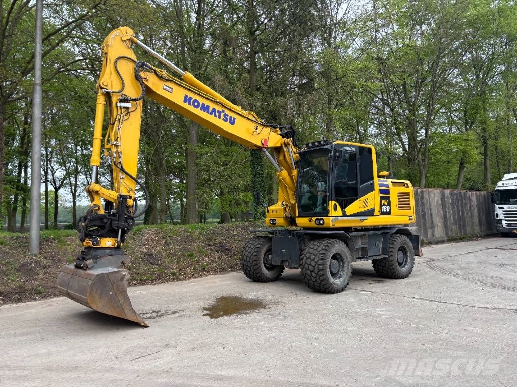 Komatsu PW180-11 Mobilbagger
