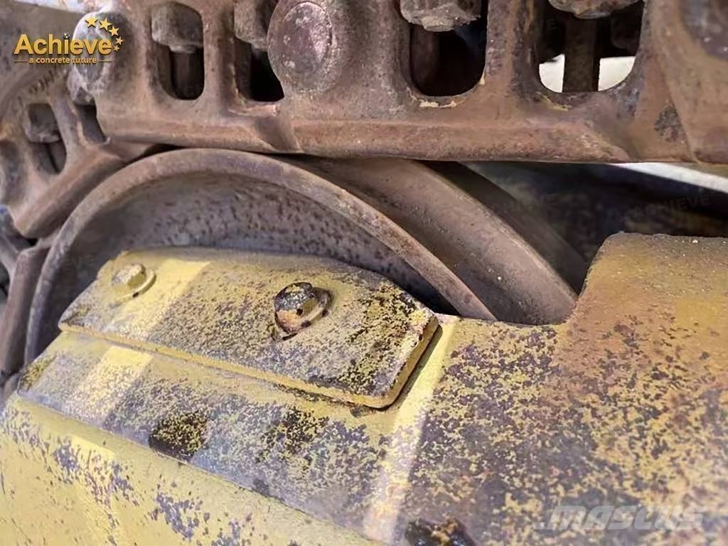 CAT D 3 Гусеничные бульдозеры
