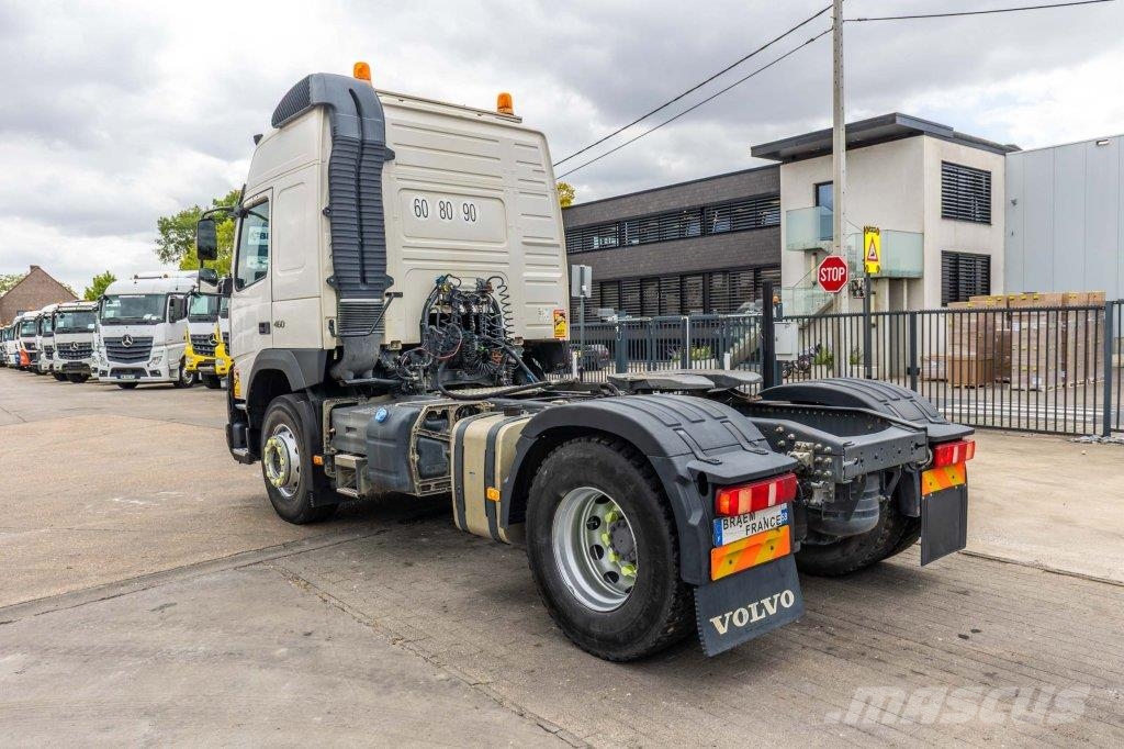 Volvo FMX GLOB 460+HYDR Vetopöytäautot