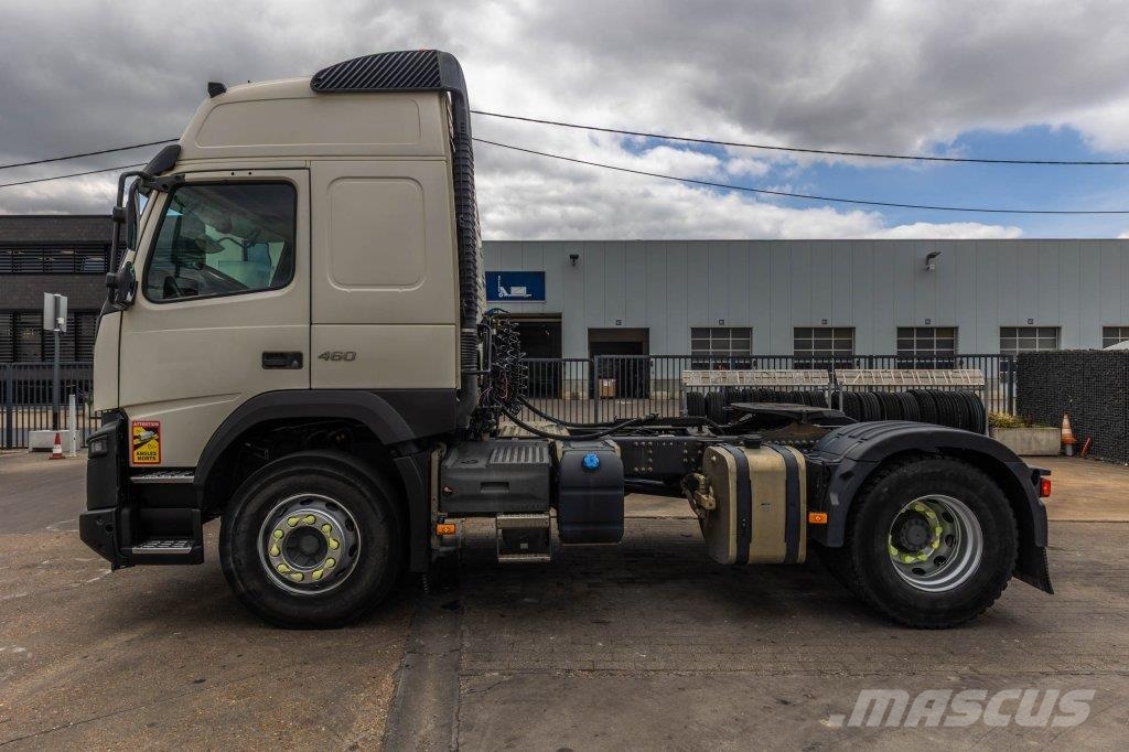 Volvo FMX GLOB 460+HYDR Vetopöytäautot