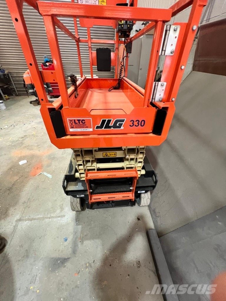 JLG ES 1932 剪叉式升降机