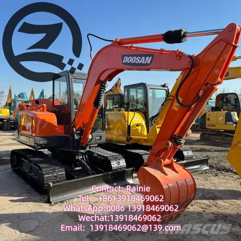 Doosan DH 60 ミニ油圧ショベル 7t以下(ミニユンボ・ミニディガー)