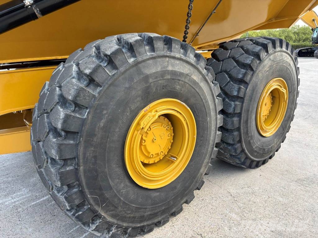 CAT 745 Knik dumptrucks