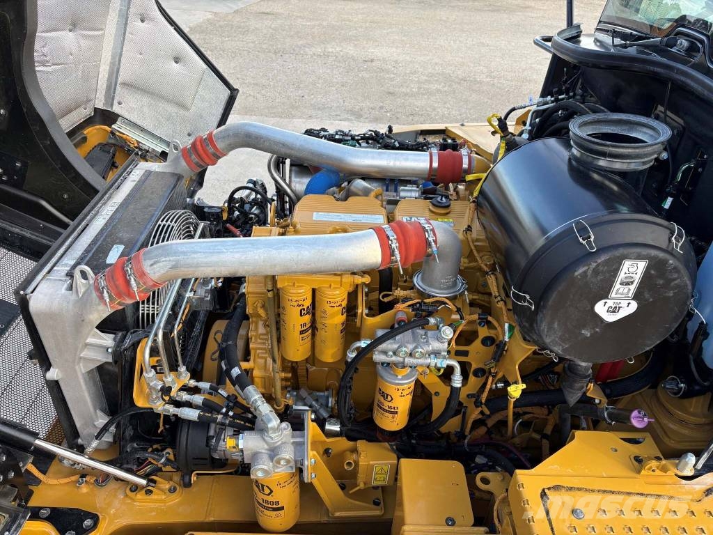 CAT 745 Knik dumptrucks