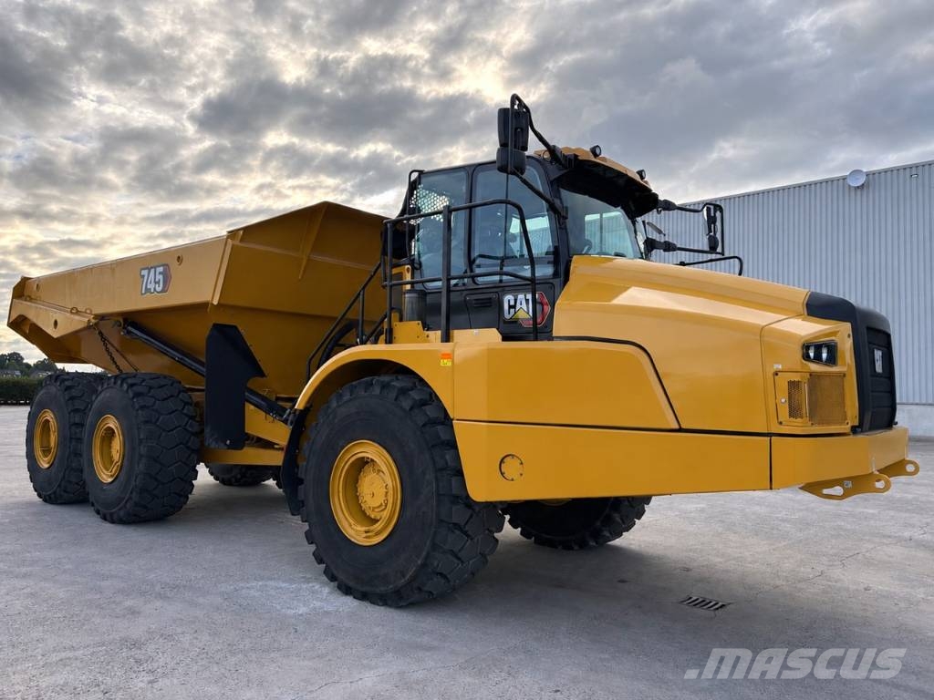 CAT 745 Knik dumptrucks