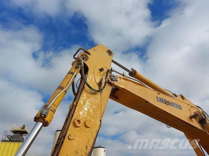 Liebherr R954CHD Booms and arms