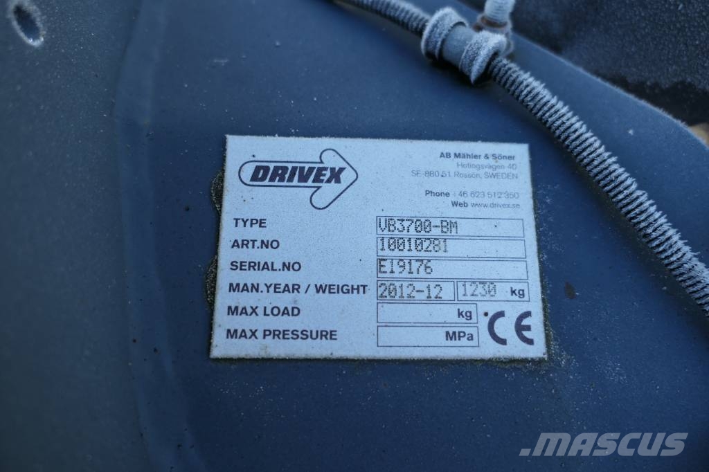 Drivex Vikbar Snöblad Typ:UB3700-BM Plugi