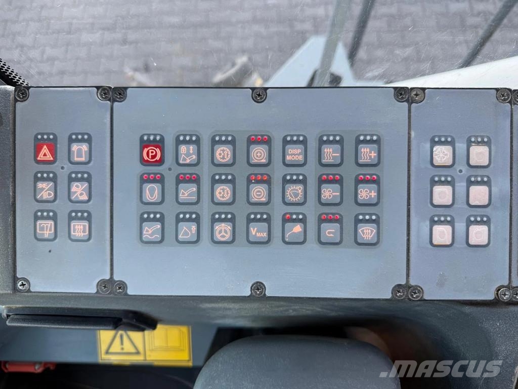 Liebherr L556 | A/C Iekrāvēji uz riteņiem