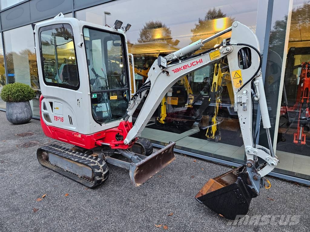 Takeuchi TB 216 حفارات صغيرة أقل من 7 طن (حفارات صغيرة)