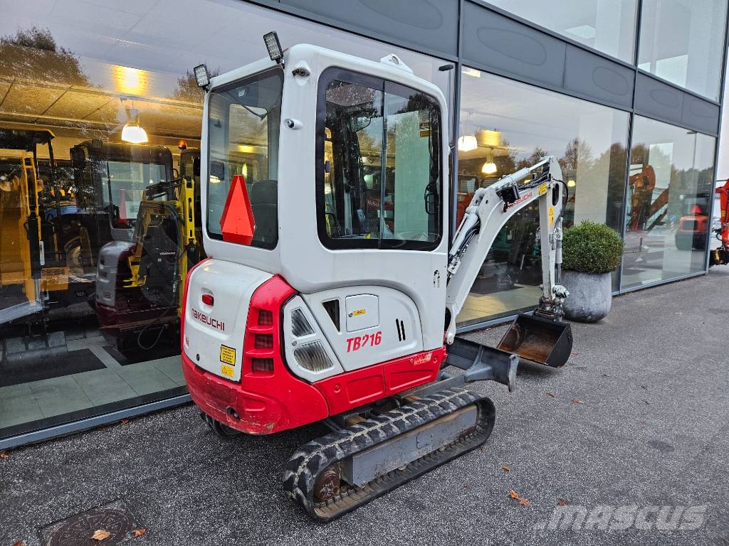 Takeuchi TB 216 حفارات صغيرة أقل من 7 طن (حفارات صغيرة)