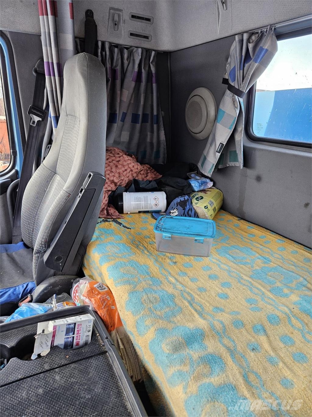 Volvo FM12 8x2 + Jyki V31-SA Sora- ja kippiautot