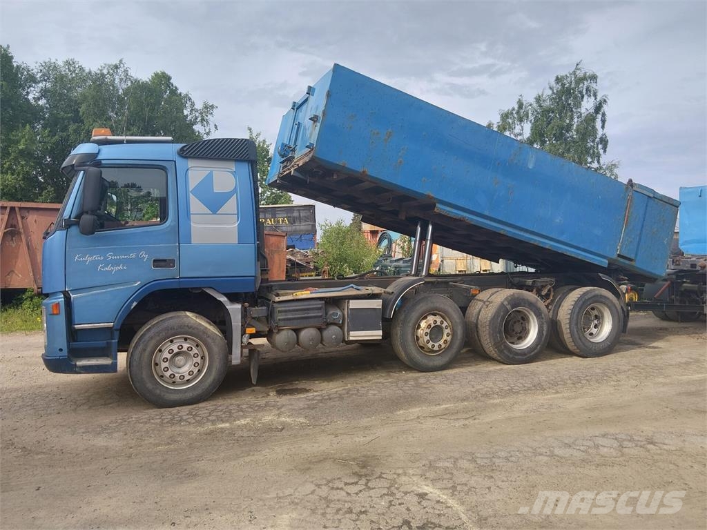 Volvo FM12 8x2 + Jyki V31-SA Sora- ja kippiautot