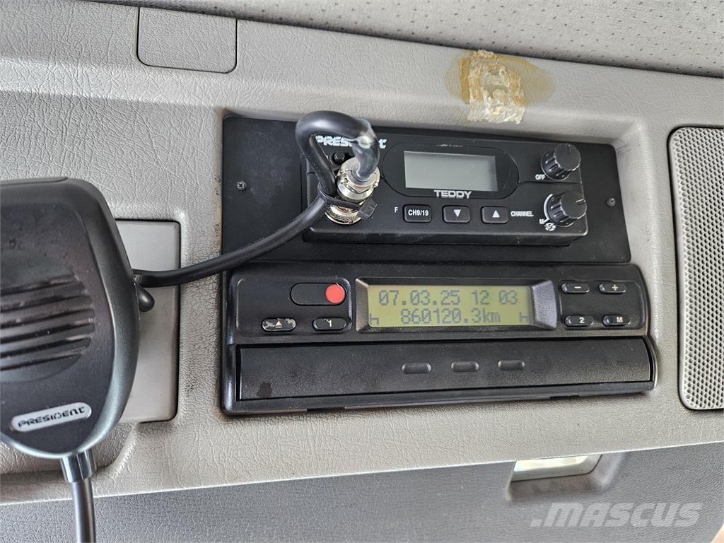 Volvo FM12 8x2 + Jyki V31-SA Sora- ja kippiautot