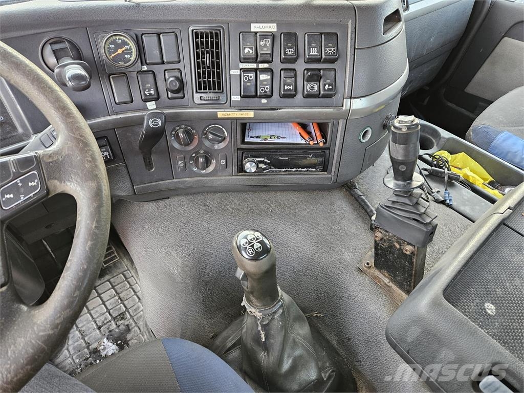 Volvo FM12 8x2 + Jyki V31-SA Sora- ja kippiautot