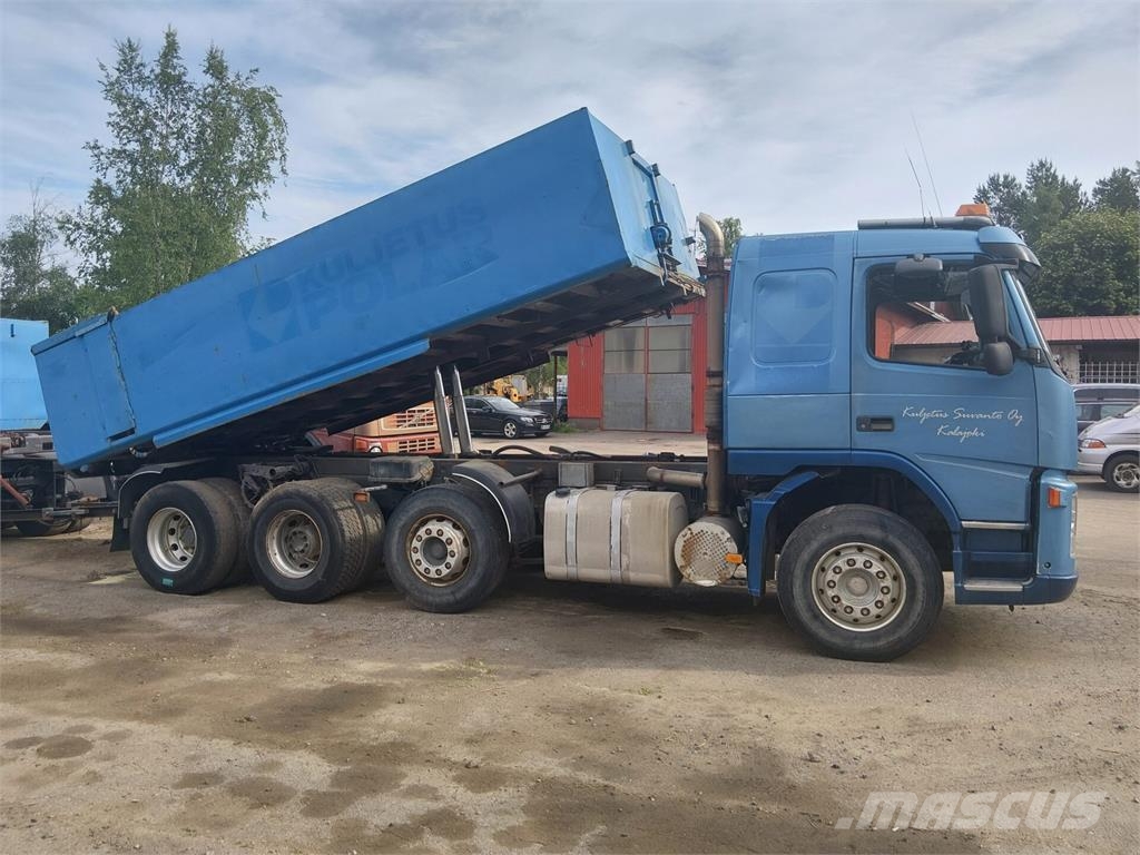 Volvo FM12 8x2 + Jyki V31-SA Damperli kamyonlar