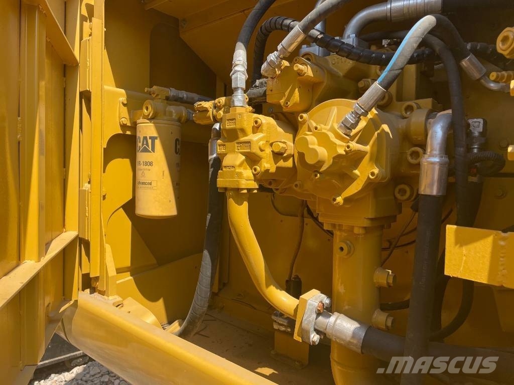 CAT 349D2L Lánctalpas kotrók