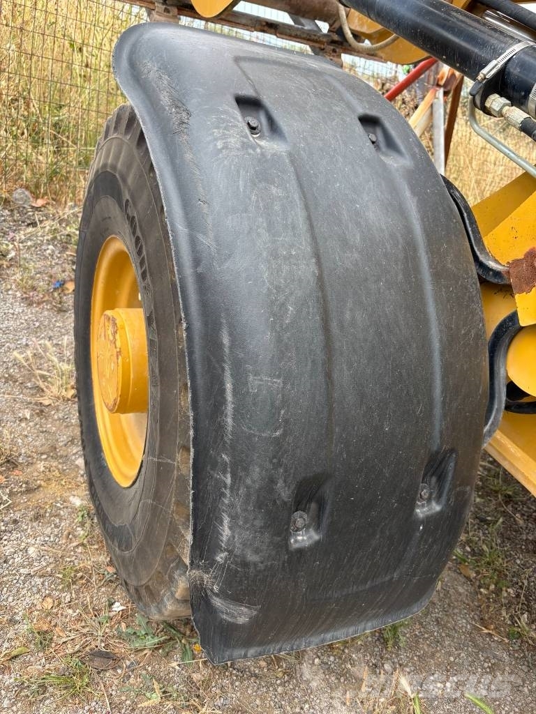 CAT 906 M Φορτωτές με λάστιχα (Τροχοφόροι)