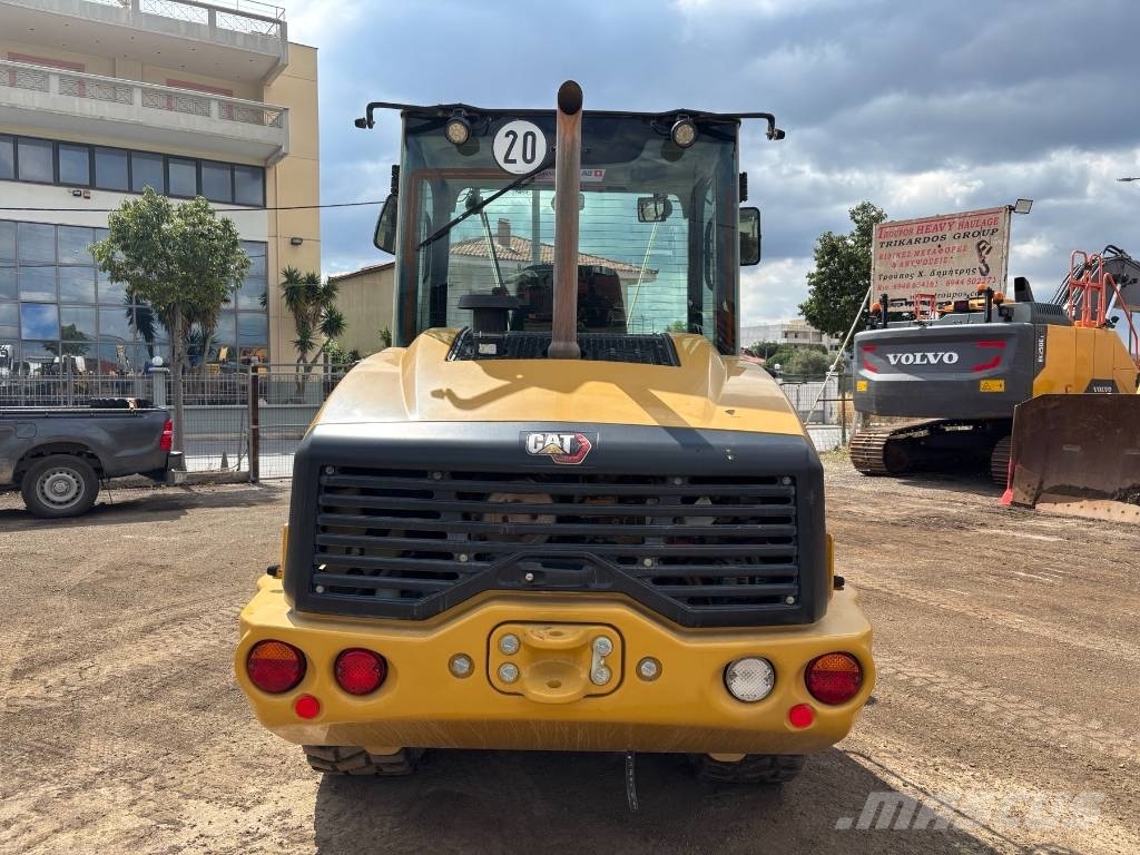 CAT 906 M Φορτωτές με λάστιχα (Τροχοφόροι)