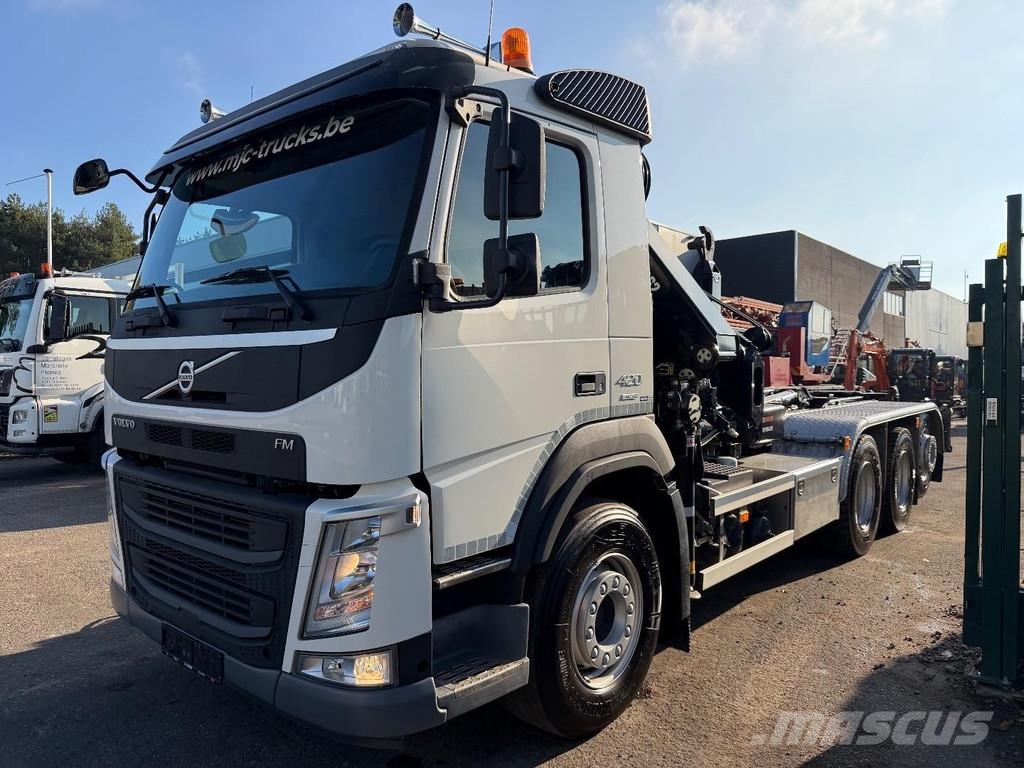 Volvo FM 420 8X4 TRIDEM Haak + Kraan HIAB 262 EP-5 + 2 M Camion ampliroll