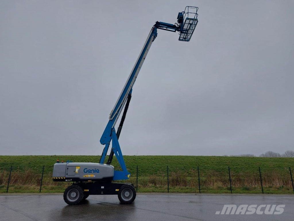 Genie S 85 XC Nacelles télescopiques