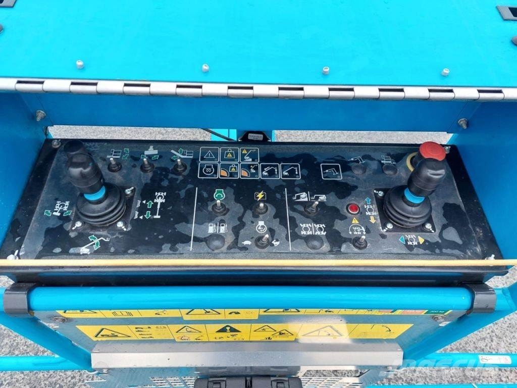 Genie S 85 XC Nacelles télescopiques