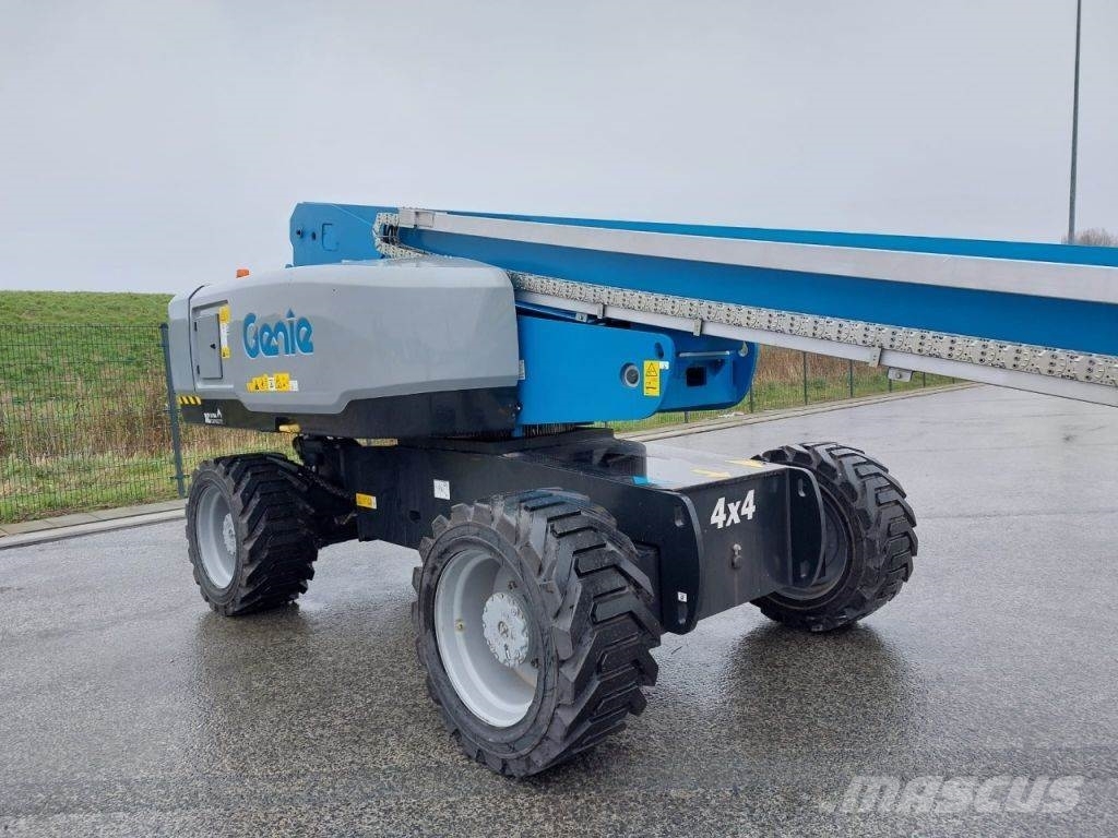 Genie S 85 XC Nacelles télescopiques