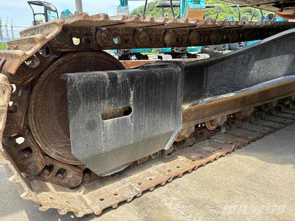 Hitachi ZX135US‑3 Bageri gusjeničari