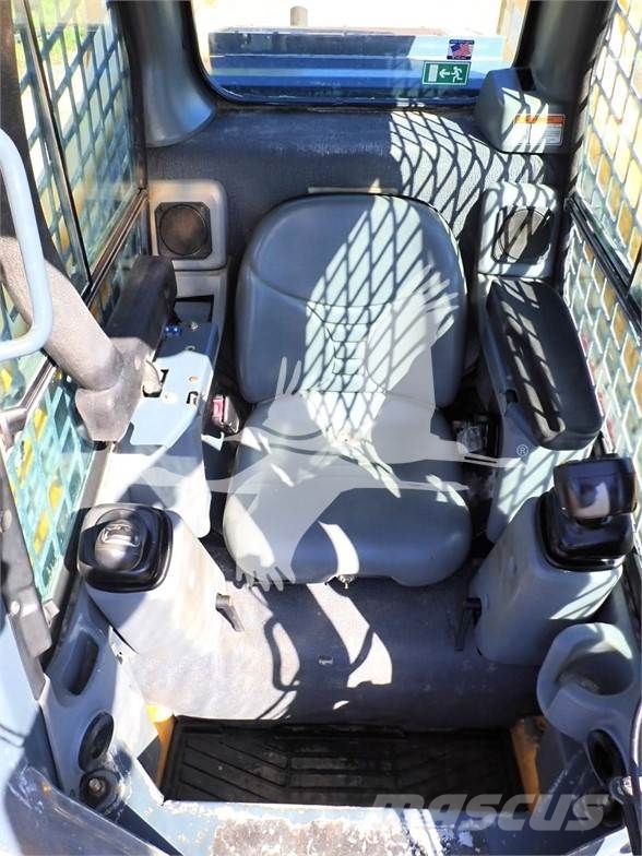 Gehl R260 Kompaktlaadurid