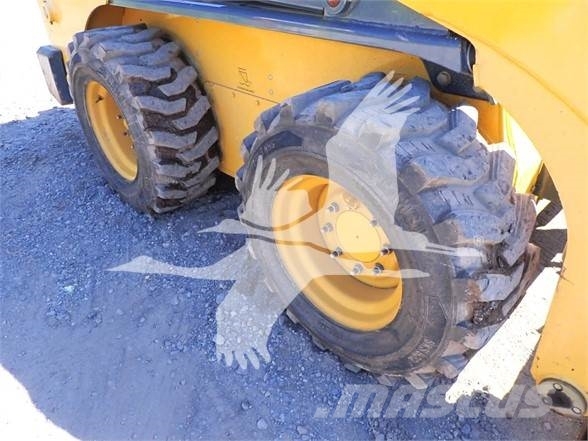 Gehl V270 Skid steer mini utovarivači