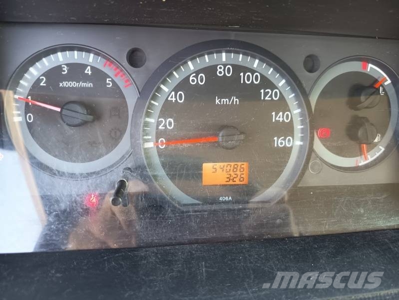 Nissan Cabstar GSR E148T - 15m, 200kg المنصات الهوائية المثبتة على شاحنة