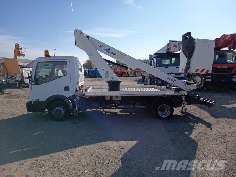Nissan Cabstar GSR E148T - 15m, 200kg المنصات الهوائية المثبتة على شاحنة