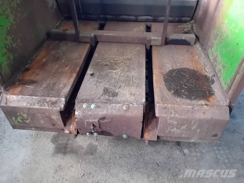 Varmo Lift Diesel Rehuvaunut