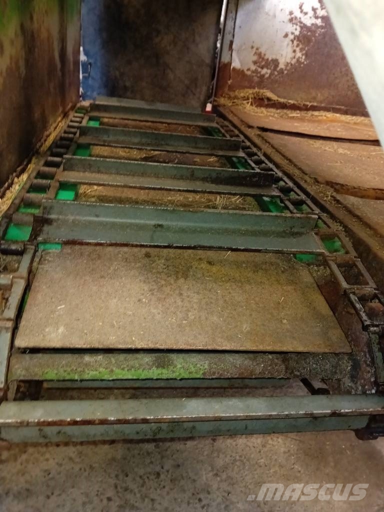Varmo Lift Diesel Rehuvaunut