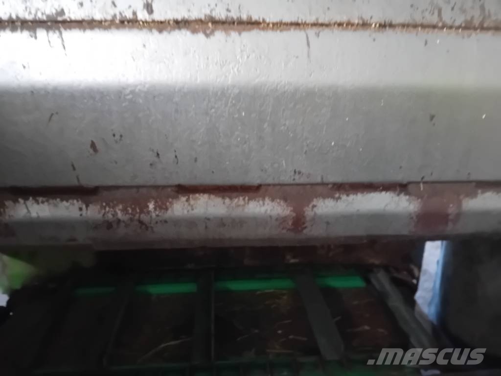 Varmo Lift Diesel Rehuvaunut