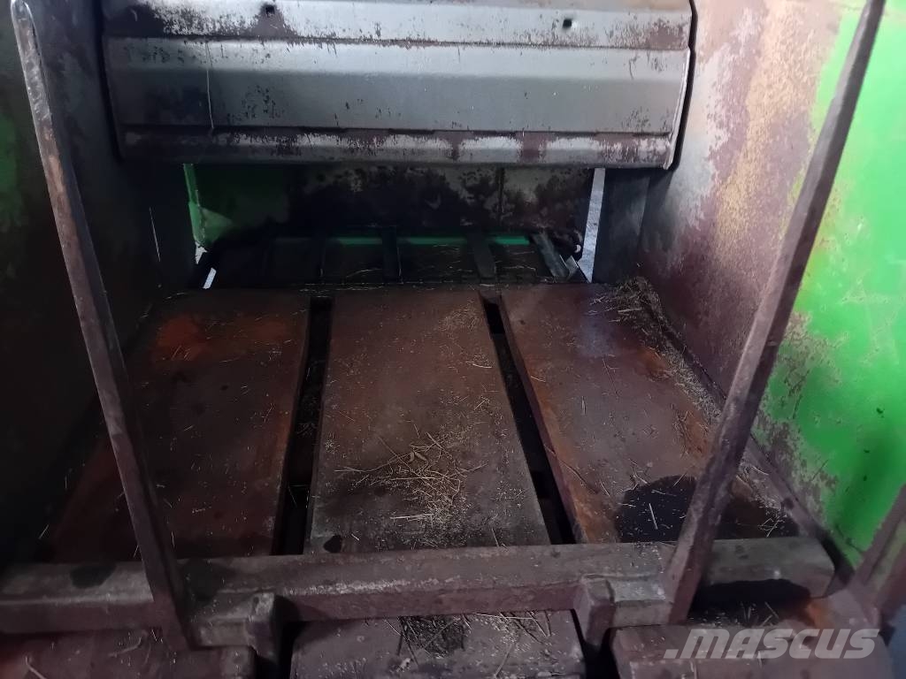 Varmo Lift Diesel Rehuvaunut
