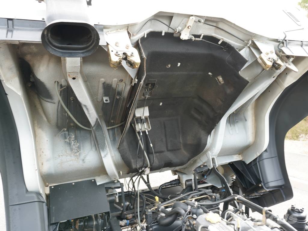 Nissan ATLEON 120 MULTILIFT Camiones desmontables
