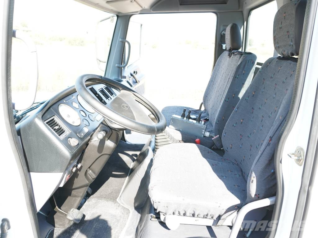 Nissan ATLEON 120 MULTILIFT Camiones desmontables