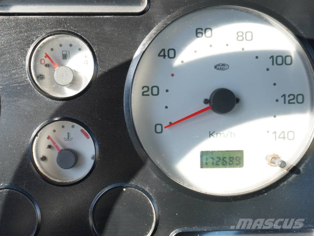 Nissan ATLEON 120 MULTILIFT Camiones desmontables