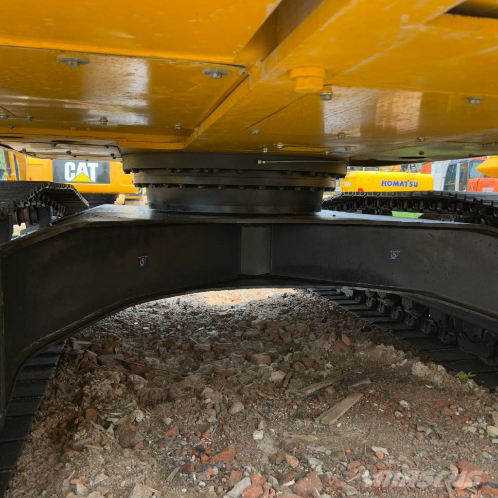 Komatsu 240-8 Escavadeiras de esteiras