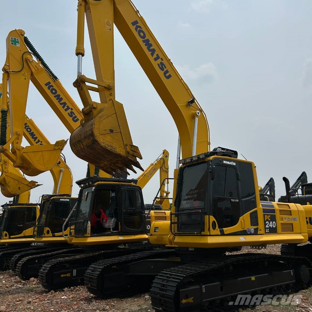 Komatsu 240-8 Escavadeiras de esteiras