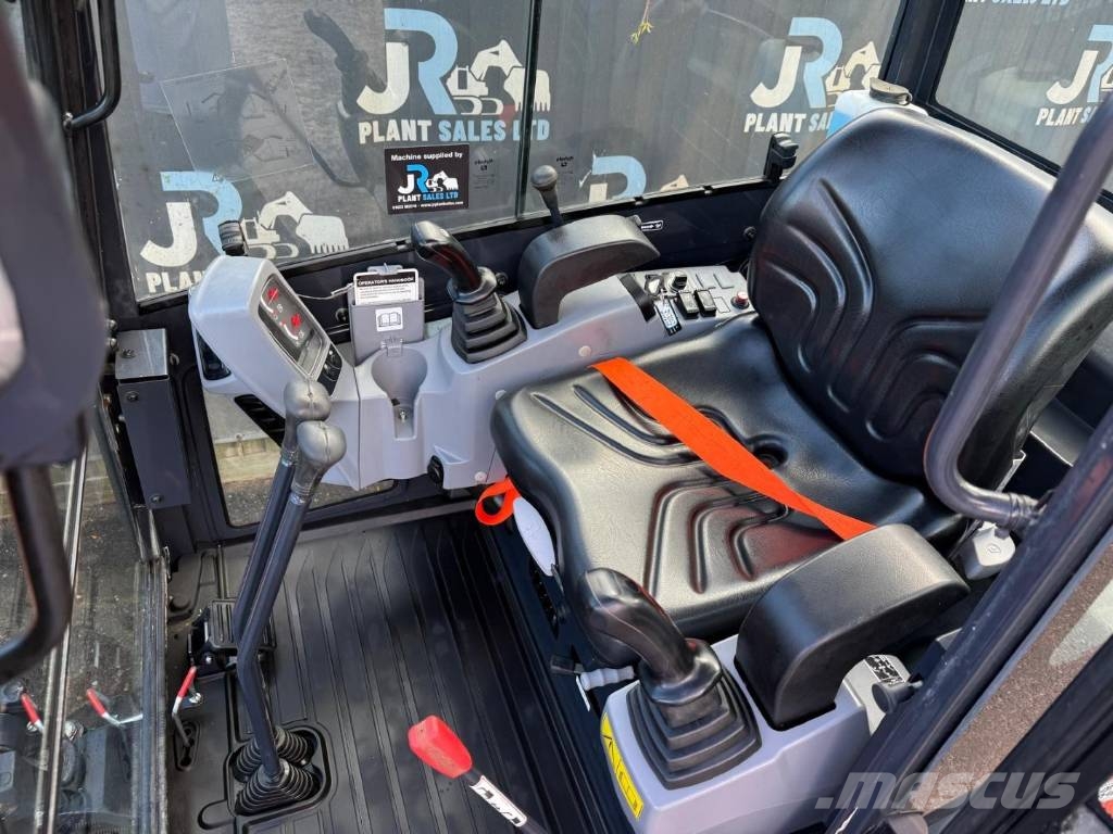 Kubota KX 015-4 Minikaivukoneet < 7t
