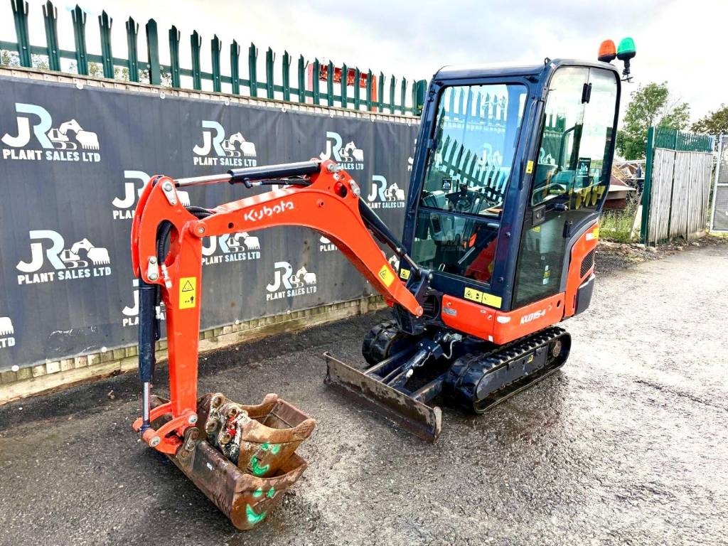 Kubota KX 015-4 Minikaivukoneet < 7t