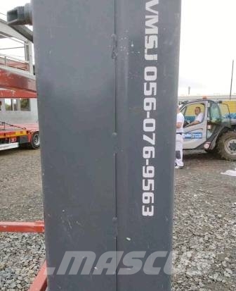 SkyJack SJ 12 Elevadores de tesoura
