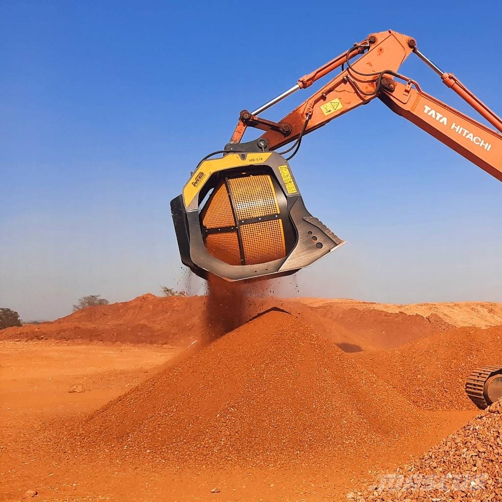 MB Crusher MB-S18 S4 Rastreadores móveis