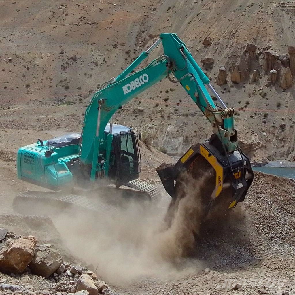 MB Crusher MB-S18 S4 Rastreadores móveis