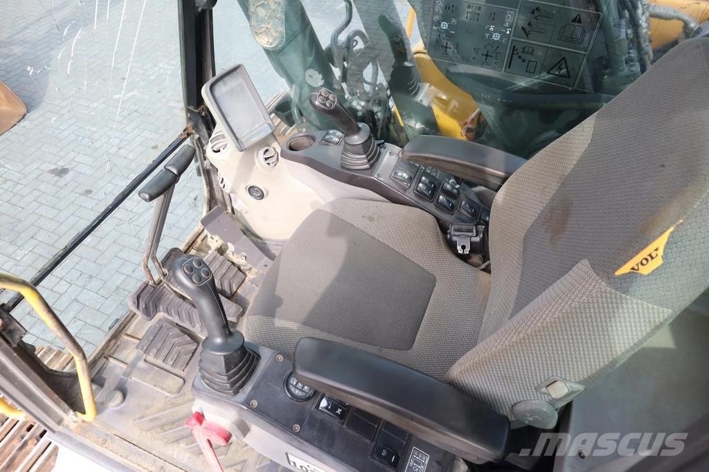 Volvo EC220D L EC 220 DL | BUCKET | QUICK COUPLER | CENT Rupsgraafmachines