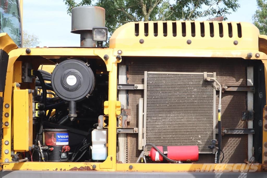 Volvo EC220D L EC 220 DL | BUCKET | QUICK COUPLER | CENT Rupsgraafmachines