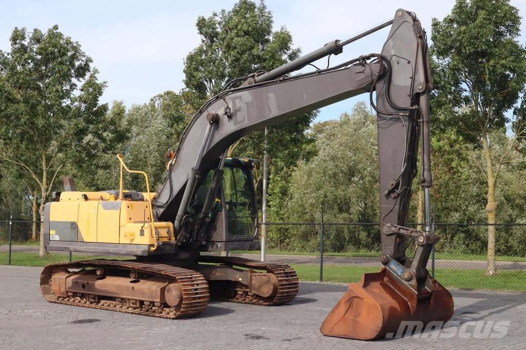 Volvo EC220D L EC 220 DL | BUCKET | QUICK COUPLER | CENT Rupsgraafmachines